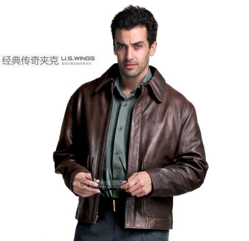 《夺宝奇兵》男主角所穿夹克