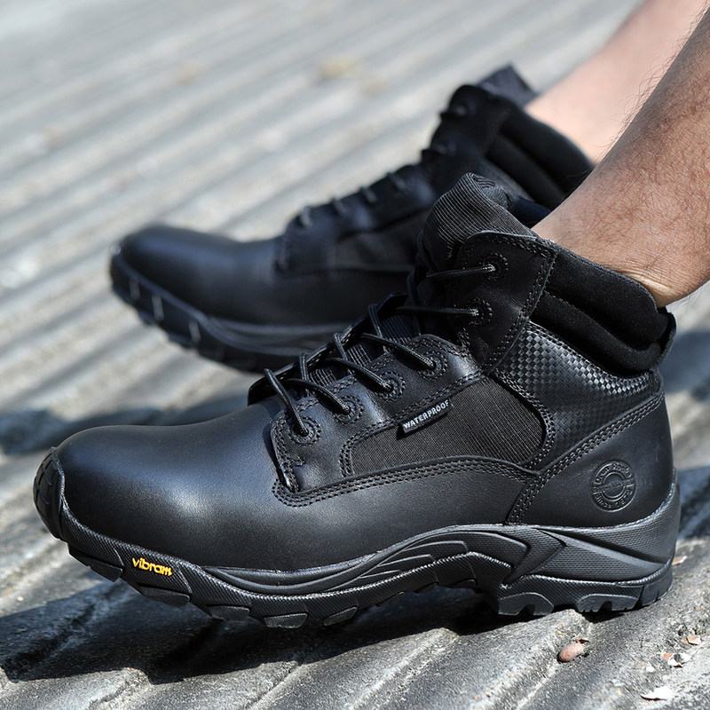 君洛克战训靴 限时优惠 到手价 668元 【活动时间：2月27日-3月1日，3月6日发货顺丰包邮】